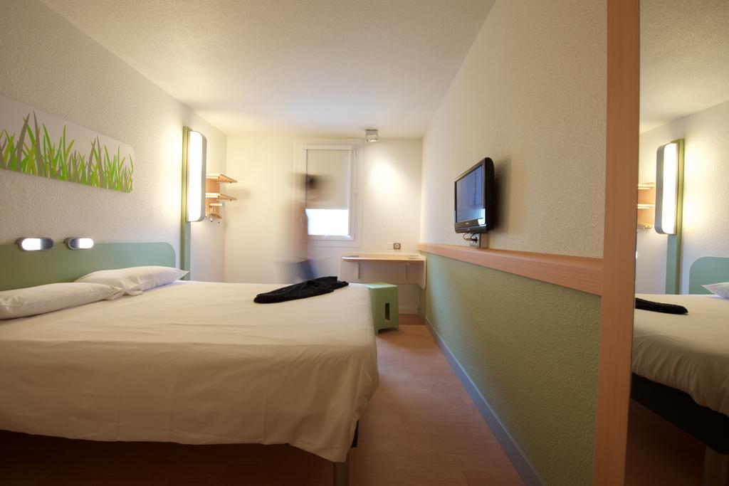 Ibis Budget Saint Paul Les Dax Номер фото
